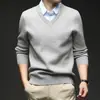Nuevo Top Casual Cálido de Punto Falso de Dos Piezas Engrosado con Forro Polar para Hombre Otoño/Invierno 2025, disponible para envío directo