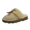 Chinelos Baotou Outono e Inverno Sapatos Peludos Novos Femininos Chinelos de Algodão Plus Veludo Externos Quentes Slip-on Antiderrapante Solado Grosso 2026