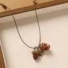 Colar Artístico Vintage de Plantas Naturais e Frutas, Estilo Floresta Simples Trançado Corrente Longa para Suéter com Frutas Secas, Pingente de Bolota para Mulheres