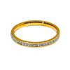 Anillo de diamantes completos moda femenina personalidad acero inoxidable no se decolora alto sentido anillo de acero de titanio moda femenina ins frío
