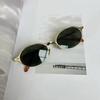 Gafas de Sol Estilo Hong Kong 2025 Nuevo Marco Dorado para Mujer, Moda de Alta Gama, Estilo Old Money, Gafas de Sol Retro Ovaladas de Marco Pequeño