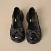 Sapatos de couro versáteis com salto grosso estiloso 2026 novo verão estilo britânico vintage sapatos Mary Jane que aumentam a altura para mulheres baixinhas