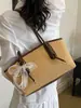 Bolsa de Ombro para o Dia a Dia para Mulheres, Nova Tendência Verão 2026, Versátil, Fashion, Exquisite, Bolsa de Mão de Grande Capacidade