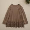 Primavera y Otoño Nuevo Dulce Estilo Mori Dobladillo Encaje Puntada Cuello Redondo Jersey Manga Larga Camiseta Básica Estilo Japonés Combinable Color Sólido