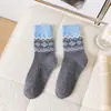Calcetines de lana otoño e invierno Fair Isle engrosados cálidos muñeco de nieve árbol de Navidad retro de media pantorrilla calcetines holgados argyle Zhuji