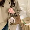 Bolsos Pequeños de Moda de Este Año para Mujer, Otoño e Invierno Retro 2025 Nuevos Bolsos de Hombro Cruzado de Nicho Madre-Hija, Bolsos Cubo