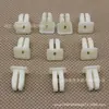 379830S Es Adecuado para Ford Chrysler Parachoques Revestimiento Base de Clip para Fijación de Tornillo de Matrícula