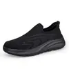 Sapatos casuais sem cadarço, unissex, sapatos de malha respirável flyknit para o verão, tamanho 45 grande, sapatos para idosos, sapatos para caminhar