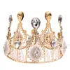 Coroa de Noiva com Elegante Design de Renda Diadema de Rainha Vintage para Casamentos e Ocasiões Especiais Feito de Liga e Cristais Uma Linda Decoração de Bolo ou Acessório de Aniversário Perfeito para Casamentos Sessões de Fotos e Concursos