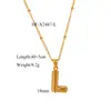 Venta Caliente Transfronteriza Europea y Americana Acero Inoxidable 26 Colgante de Collar de Letra Cadena de Clavícula Cadena de Acero de Titanio Fabricante de Collares Venta al por Mayor 18K