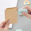 Mini Cuchillo Utilitario con Forma de Nube, Cortador de Papel Lindo y Portátil, Abrepaquetes, Cuchillo de Oficina Color Macarrón