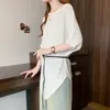 Moda de Verano para Mujer Tallas Grandes Nuevo Estilo Elegante Hombros Descubiertos Mangas Murciélago Ceñido a la Cintura Adelgazante Tejido de Seda Helada Top