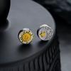 Clip Magnético para la Oreja Sol Luna Diseño de Personalidad Nicho Retro Distressed Aretes para Hombre Joyería Femenina de Alta Gama para Combinar con Todo
