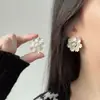Pendientes de Bola de Flor Redonda Perla Super Hada Dulce Mori Estilo Retro Hong Kong Celebridad Elegante Único Exagerado Pendientes de Flor