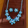 Collar de flor con incrustaciones de circonita vintage, cadena para la clavícula de lujo discreto, juego de joyas exquisito de estilo retro