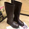 Botas de mujer estilo europeo, novedad otoño 2026, puntera redonda retro, tacón bajo, planas, caña recta, sin cordones, de caña alta tipo equitación