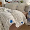 Conjunto de quatro peças minimalista estilo japonês em algodão lavado com botões, conjunto de três peças de capa de edredom simples/dupla em algodão puro xadrez de luxo leve