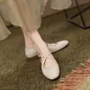 Sandálias planas de couro genuíno com tiras cruzadas, bico redondo e salto baixo, estilo retrô, versáteis e casuais para mulheres, para primavera e verão