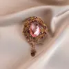 Novo broche estilo antigo de alta qualidade ins para mulheres estilo chinês leque borla pino de terno placket de pressão cheongsam corsage atacado