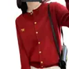 Cárdigan Redondo Suave y Ceroso Reductor de Edad Estilo Coreano para Mujer Otoño e Invierno 2024 Holgado Casual Bordado de Punto Chaqueta Suéter Gris
