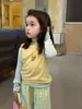 [En Stock] Conjunto de Ropa para Niña 2026 Primavera/Verano Nuevo Elegante Estilo Coreano Chaleco Amarillo Camisa Base Superior Pantalones Casuales