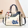Regalo del Día de la Madre Bolso Grande Bordado Estilo Chino Nuevo para Damas, Bolso Cruzado Elegante y de Alta Gama para Madres
