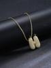 Moda europeia e americana transfronteiriça, colar elegante simples de luxo leve com 26 letras de zircônia com diamantes completos, corrente para clavícula, fabricantes atacado