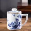 Taza de Cerámica Jingdezhen al por mayor para Separación de Agua y Té Taza de Oficina con Tapa Taza de Pareja logo Producción