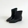 Nuevas botas retro de estilo coreano de caña alta 2026 con correas desmontables, convertibles en un diseño de hebilla de cinturón, botas largas adelgazantes y que realzan la altura para mujer