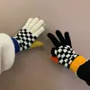 Guantes lindos de lana para otoño e invierno para estudiantes hombres y mujeres, patrón de tablero de ajedrez, forro polar de invierno, engrosados, para ciclismo, a prueba de frío, tacto cálido, pantalla táctil
