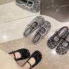 Mules Elegantes de Paetês Brilhantes 2025 Verão Novo Versátil Bico Fechado Slip-On Sandálias Rasteirinhas da Moda para Mulheres