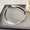 Diadema Negra Vintage con Pedrería Sentido Avanzado Diadema Pequeña Estilo Chanel Accesorios para el Cabello de Corea del Sur Parte Superior Cranial Alta Aro de Presión Lateral Ancho para Lavar el Cabello