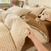 Estilo ins juego de ropa de cama de algodón puro con lunares pequeños juego de cuatro piezas sábana funda de edredón sábana ajustable cama de dormitorio de estudiante juego de tres piezas 3