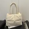 Bolsa de Ombro Simples e Estilosa para Mulheres, Nova Moda Primavera 2026, Bolsa de Axila com Personalidade para o Dia a Dia, Bolsa Casual Acolchoada de Algodão