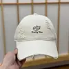 Boné de Baseball Novo Estilo Primavera e Verão com Gato de Desenho Bordado Rasgado para Mulheres com Aba Larga, Circunferência da Cabeça Grande, Emagrecimento Facial, Proteção Solar Boné Bico de Pato