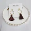 Novos Brincos de Pino Especiais da Moda Banhados a Ouro Real Prata 925 Real Bola de Cabelo Primavera e Outono Longos Distintivos Fofos Doces