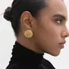 Pendientes Redondos Super Brillantes de Diamante Completo, Pinzas para Orejas de Circonita Resistentes de Lujo Ligero, Pendientes Geométricos Elegantes de Plata 925 para Viajeros de Alto Nivel