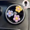Perfumador de Carro Desenho Animado Flores Pequenas Decoração para Saída de Ar do Carro Aromaterapia Desodorante para Interior de Carro Fragrância Leve de Longa Duração Fragrância para Carro