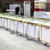 Vitrina de Cristal Templado Ultra Clara con Pintura Metálica en Spray, Tira de Luz LED de Bajo Consumo, Vitrina para Joyería, Cerradura de Terciopelo de Alta Calidad