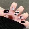 Estilo Ins Tablero de Damas Corto Usando Armadura Dulce Cool Estilo Spice Girl Negro Diario Blanco Parche de Uña Postiza 24 Piezas