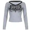 Camiseta Vintage de Estilo Americano con Bloques de Color, Cuello en V, Manga Larga para Mujer, Estampado de Letras Desgastado, Con Cordones, Hombros Descubiertos, Corte Ajustado, Chica Caliente Bailando