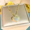 Moda Transfronteriza Exquisito Collar de Acero de Titanio con Circonitas para Mujer, Lujo Ligero Colgante Versátil de Trébol de Cuatro Hojas Joyería
