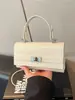 Bolso Kelly de Moda Estilo Chanel, Nuevo Bolso de Hombro y Cruzado para Mujer con Patrón de Cocodrilo Transfronterizo, Bolso de Mano Cuadrado Pequeño para Viajes de Negocios para Mujer