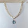 Colar de Pérolas Swarovski Cor Aquamarina para Mulheres, Pingente de Zircônia em Forma de Gota para Primavera e Verão, Gargantilha de Luxo Leve Estilosa e Moderna