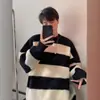 Suéter de Lana de Caballito de Mar a Rayas Blancas y Negras para Hombre Otoño e Invierno Suave Ceroso Tejido Suéter de Pareja Rudo Guapo Abrigo Estilo Coreano Estilo Perezoso Grueso