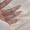 Super Hada ~ Collar de Perlas con Borla de Mariposa Conectada para Mujer Lujo Accesible Diseño de Nicho de Gama Alta Cadena para Clavícula Accesorios Exquisitos