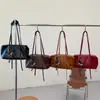 Bolsa Casual Grande Capacidade para Mulheres 2026 Nova Moda Bolsa de Ombro/Axila Bolsa Tote de Mão Bolsa Nicho Almofada