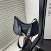 Bolsa de Ombro Único Texturizada Simples Casual Versátil Elegante e Fashion Nova Coleção Outono 2026 Bolsa Meia-Lua