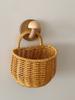 Cesta de Almacenamiento para Cebolla, Jengibre y Ajo de Cocina Montada en la Pared Cesta Tejida de Mimbre de Imitación Satchchel Retro Cesta Pequeña Cesta de Frutas Cesta de Flores Cesta de Huevos