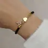 Pulsera con Letras Mayúsculas del Alfabeto Inglés A-Z, Incrustaciones de Circonita y Cobre Transfronteriza, Cuerda Roja Blanca Negra Rosa, Pulsera Ajustable con Cuentas de Corazón